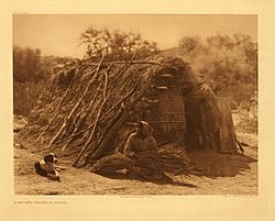 Archivo:Edward S. Curtis Collection People 074