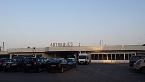 Archivo:Estación de autobuses de Albacete. Albacete