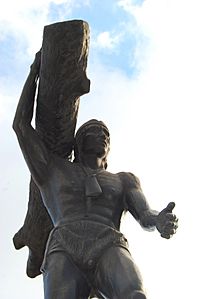 Archivo:Estatua de Caupolicán