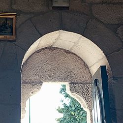 Archivo:Iglesia Pedro Cudeiro (puerta meridional)