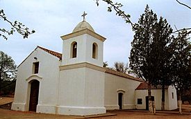 Archivo:Iglesia de Sumampa Viejo, Santiago del Estero,Argentina - panoramio