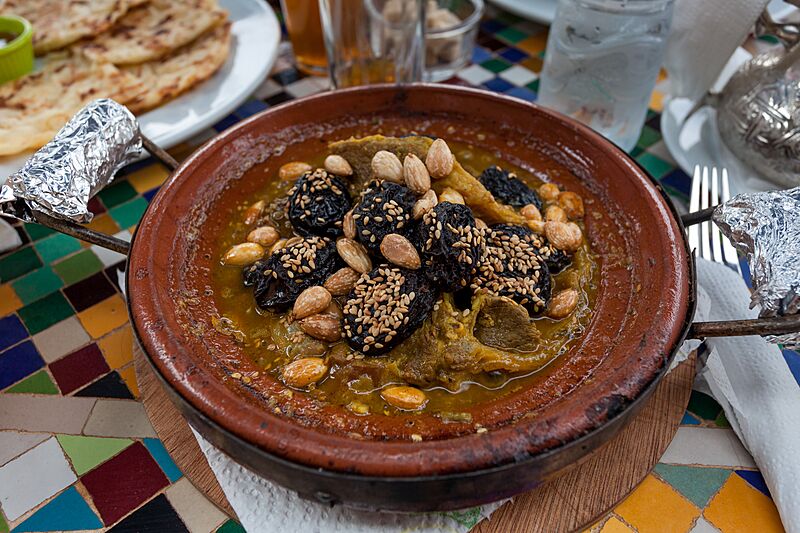 Moroccan tajine with meat