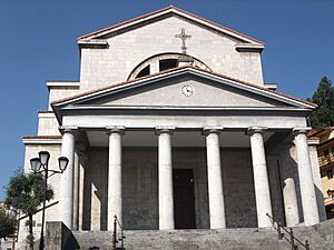Archivo:Mutriku (Guipúzcoa)-Iglesia de Nuestra Señora de la Asunción