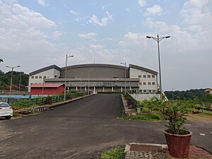 Archivo:Peddem Indoor Stadium