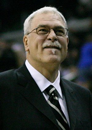 Archivo:Phil Jackson 3 cropped