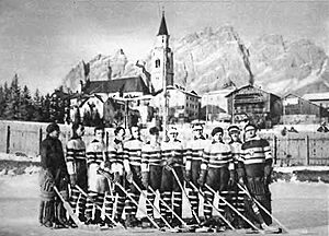 Archivo:Polish ice hockey national team St. Moritz 1928