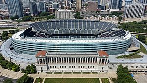 Archivo:Soldier Field W 2022