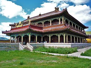 Archivo:Amarbayasgalant monastery temple 01