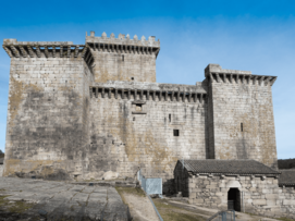 Archivo:Castillo de Pambre