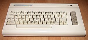 Archivo:Commodore C64G (enhanced)