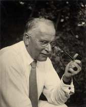 Archivo:ETH-BIB-Jung, Carl Gustav (1875-1961)-Portrait-Portr 14163 (cropped)