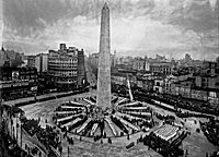Archivo:Horacio Coppola - Buenos Aires 1936 - Plaza de la República
