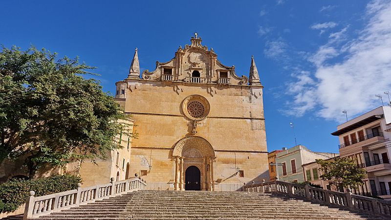 Archivo Iglesia de San Miguel en Felanich (Baleares, España)
