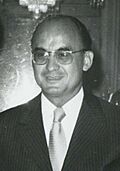 Archivo:Luis Echeverría CAC CC 001 18 13 0000 1280 (cropped)