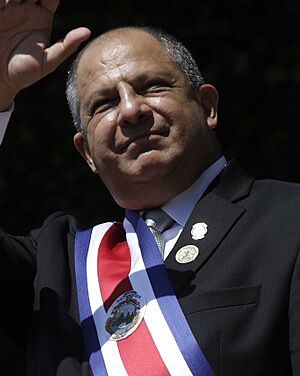 Archivo:Luis Guillermo Solis (cropped)