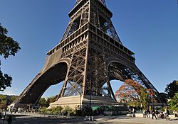 Archivo:Paris - Eiffelturm15