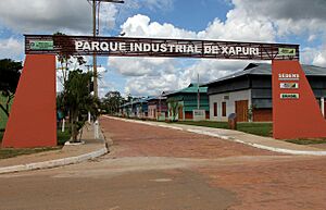 Archivo:Parque Industrial de Xapuri 01