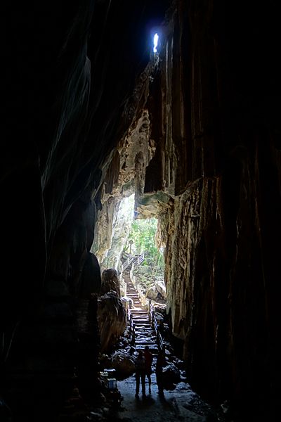 Phnom Chhnork (8258875098)