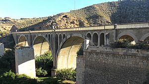 Archivo:Puente de los Imposibles, en Alhama de Almería (Almería, España)