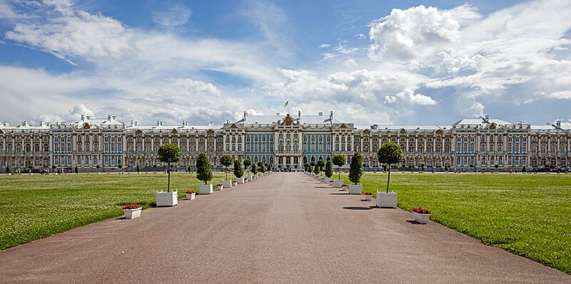 RUS-2016-Pushkin-Catherine Park-Catherine Palace (facade)