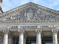 Reichstag Giebel2