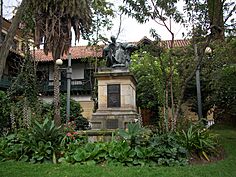 Archivo:Rufino J Cuervo