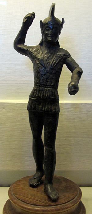 Archivo:Bronzetti etrusco-romani, laran (ares-marte) 05