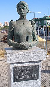 Archivo:Camas - Monumento a la poetisa Mercedes de Velilla