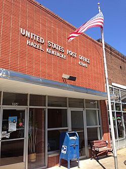 Hazel Kentucky Post Office 4-13-2013.jpg