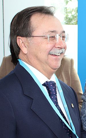 Archivo:Juan Jesús Vivas en la Convención Nacional del Partido Popular (enero de 2011)