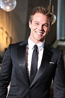 Lincoln Lewis 20.jpg