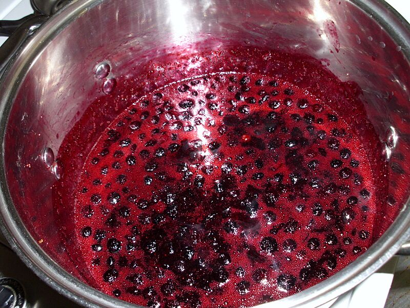 Making Blueberry Jam 4