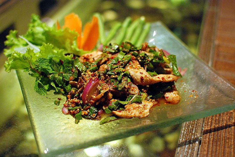 Moo nam tok