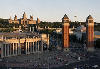 Museu Nacional d'Art de Catalunya and Main Square