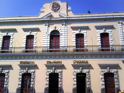 Archivo:Palacio Federal Colima