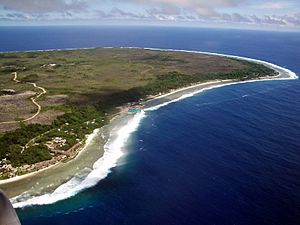 Archivo:View of east of Nauru
