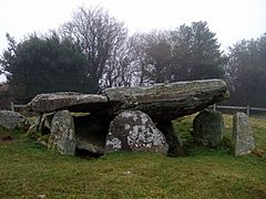 Arthur's Stone (1) - geograph.org.uk - 1759187