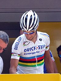 Tom Boonen, con el maillot arcoíris del Campeonato Mundial de Ciclismo en Ruta de 2005