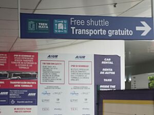 Archivo:CUN-TrenMaya-FreeShuttles