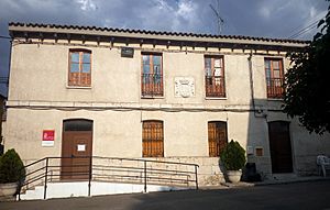 Archivo:Casa consistorial de Torre de Peñafiel