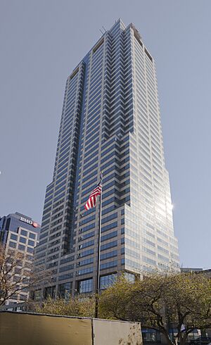 Archivo:Chase Tower, Indianápolis, Estados Unidos, 2012-10-22, DD 01