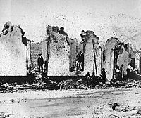 Archivo:Chorrillos pared destruida