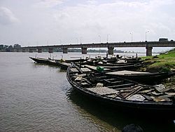 Archivo:Damodar River