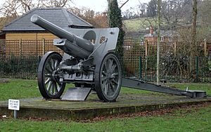 Archivo:Field Gun in Romsey Park