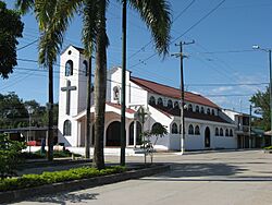 Iglesia Cabuyaro Meta.jpg