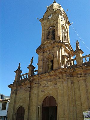 Archivo:Iglesia Principal de Nobsa