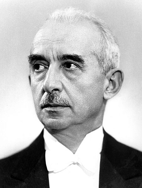 Inonu Ismet (cropped)