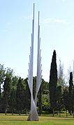 Jardí de Vivers, monument a Ausiàs March d'Andreu Alfaro