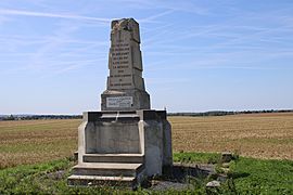 Montescourt-Lizerolles (Aisne), monument commémoratif sur le site de la bataille de Saint-Quentin (1557)