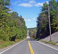 NY 9G dip near Linlithgo.jpg